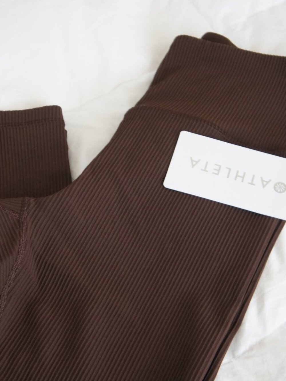 Athleta Elation Rib Tight Legging Size Small In Color Brown NWT - Picture 2 of 12